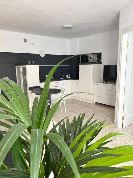 Heyhome Lynn 306 Los Cristianos  Exterior foto